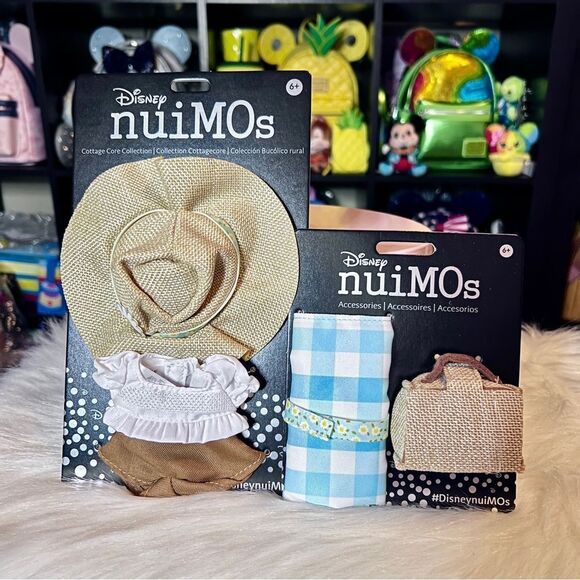 NEW Disney nuiMOs 3-piece Outfit with Picnic Blanket & Basket Accessories - Picture 1 of 8
